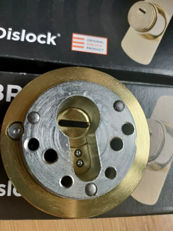 escudos-de-seguridad-dislock-vibranium